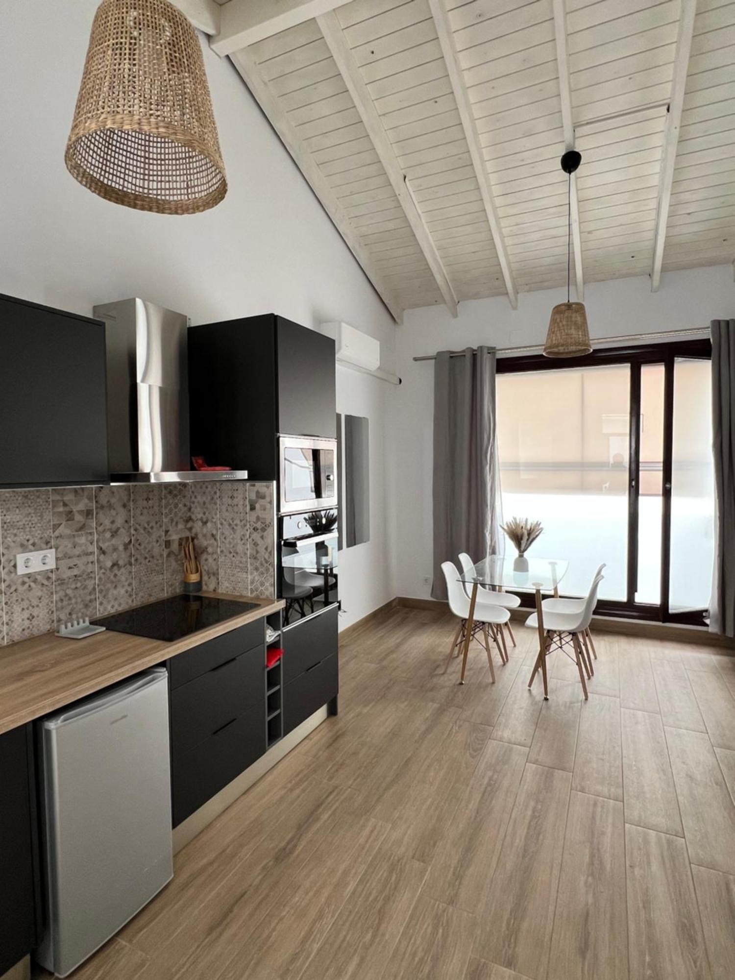 חרז M&M Empedrada Apartamentos Jerez מראה חיצוני תמונה